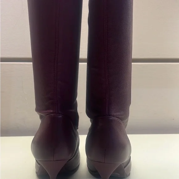 Agl MADE IN ITALY LEATHER Burgundy Heeled Boots with Stiletto Heel - Picture 7 of 8